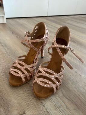 TT Dancewear Rhinestone Dance Shoes Nude for Salsa Latin Ballroom Dance Size 7.5